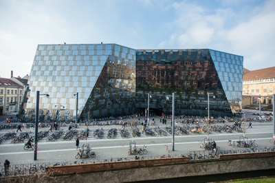 Universitätsbibliothek für zwölf Stunden geschlossen